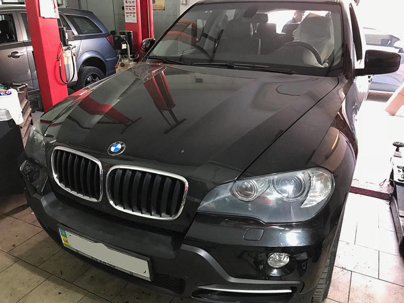 Снять фару bmw x5